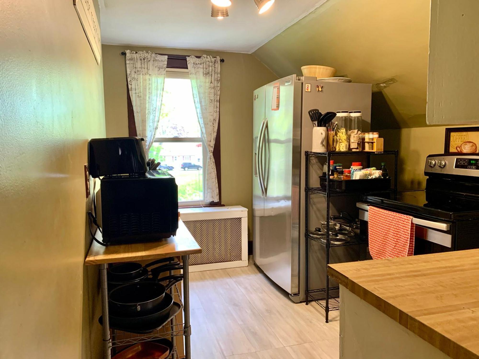 Apartment Cozy 2nd Floor With Private Entrance